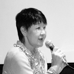 比田井和子氏